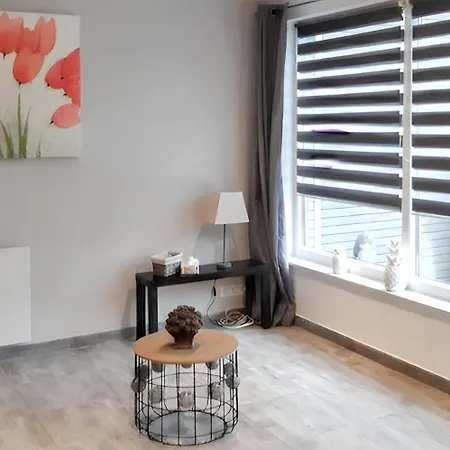 Charming House In With Shared Pool *