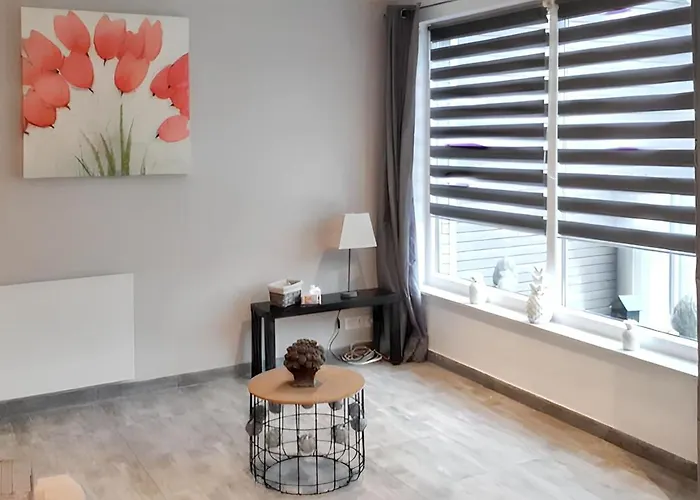 Charming House In With Shared Pool *